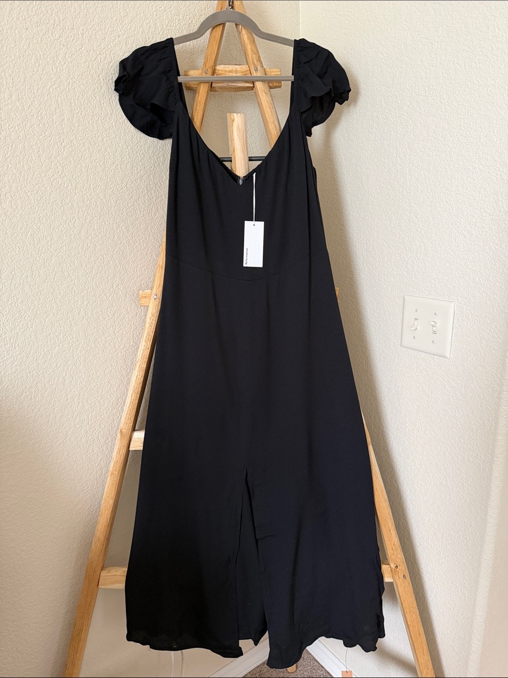 Reformation Baxley Black Maxi Dress with Puff Cap Sleeves - Picture 7 of 10